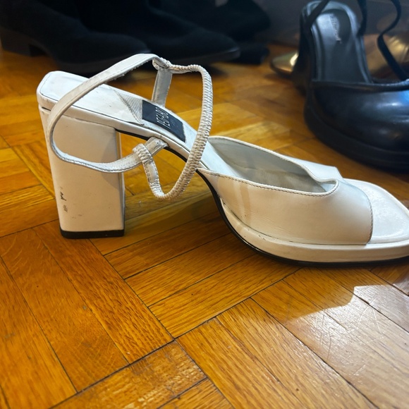 Pegabo White Women's Heels - Picture 7 of 8